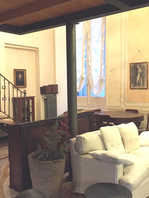 La Casa Di Einstein Apartment Genoa Ngoại thất bức ảnh